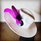 Magenta Spotted Feather w/ Hot Pink Feather