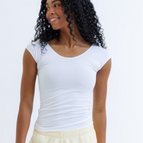 XS / White