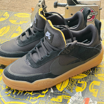 Nike SB Day One - Youth - FN4210-001