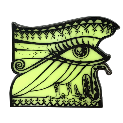 Gothic Queen - Eye Pin (GITD)