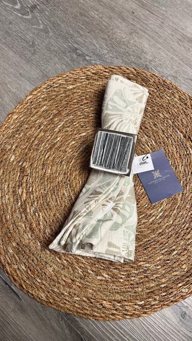 Wicker round placemats
