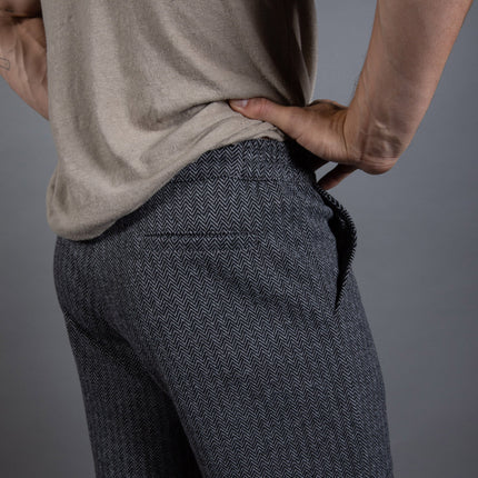 Spencer Herringbone Snap Short