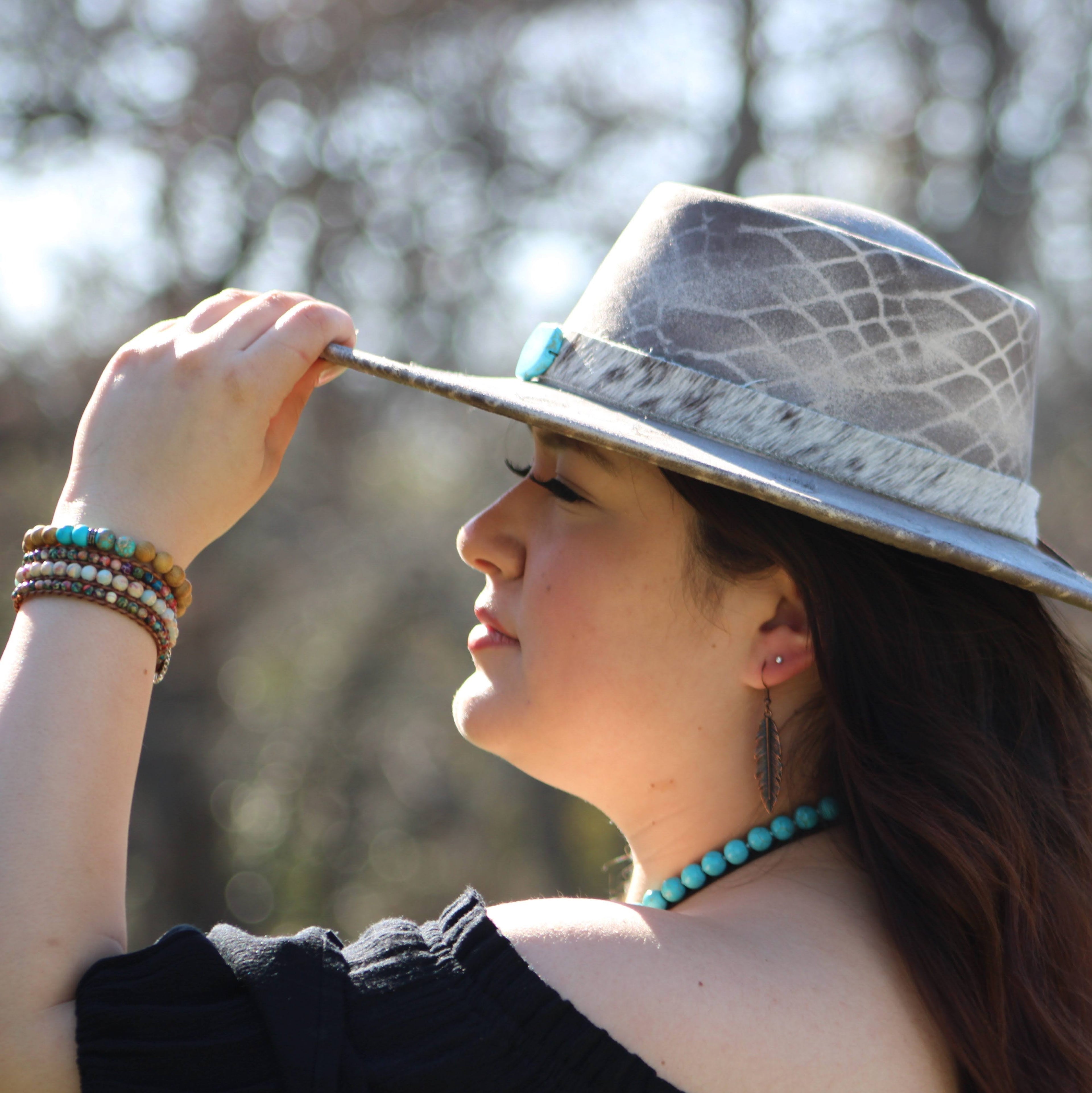 Antique Copper Feather Earrings 220v