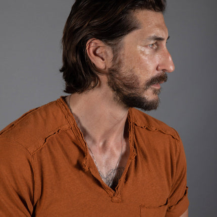 Men's Linen Blend Raw Edge Split V-Neck Tee