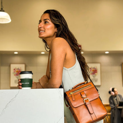 Smith & Wesson Vault Crossbody