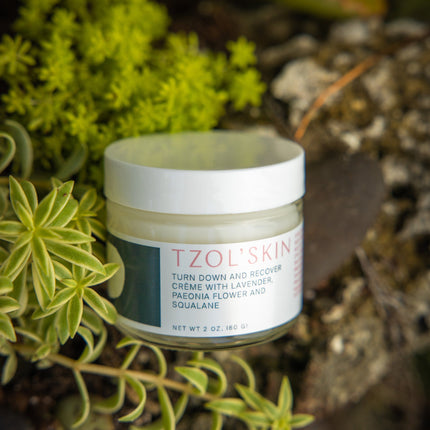 Turn Down and Recover Creme with Lavender, Paeonia flower & Squalane