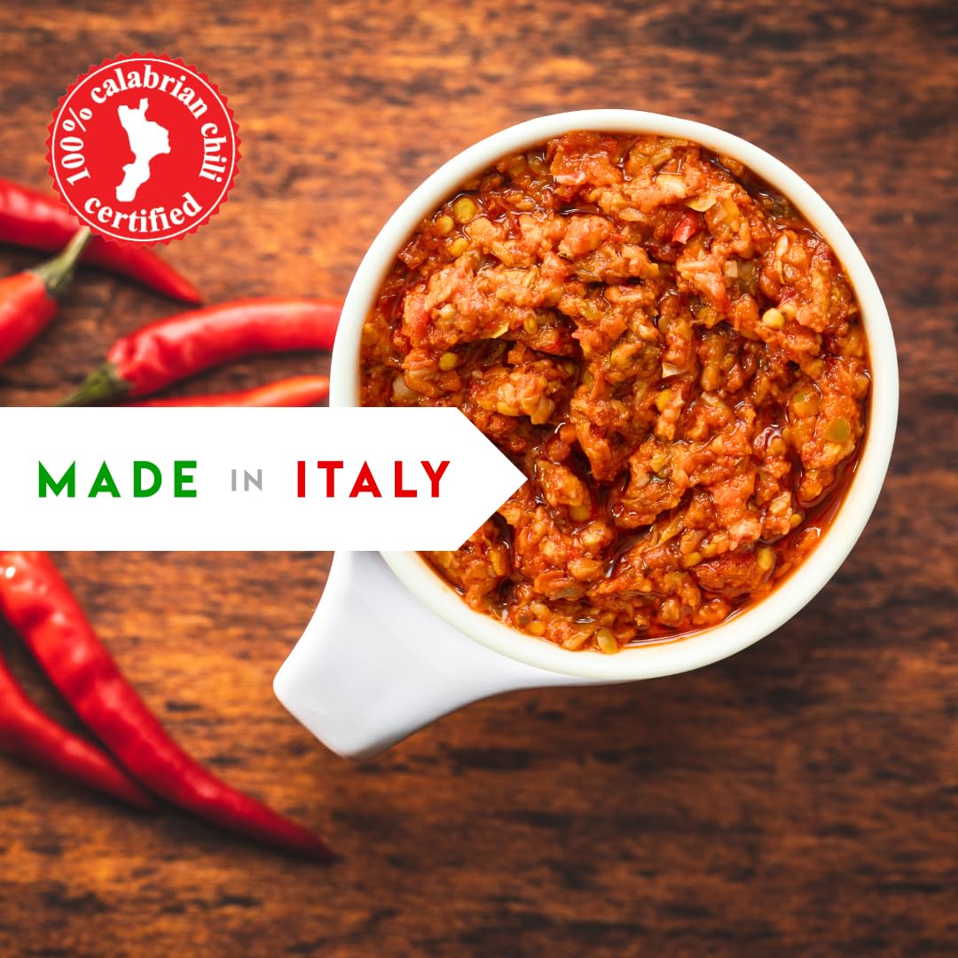 L’Oro Del Sud, Calabrian Bomba Hot Pepper Sauce, 2.2 lb (1 kg)