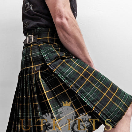 Traditional Kilt – Standard Wool, Irish Black