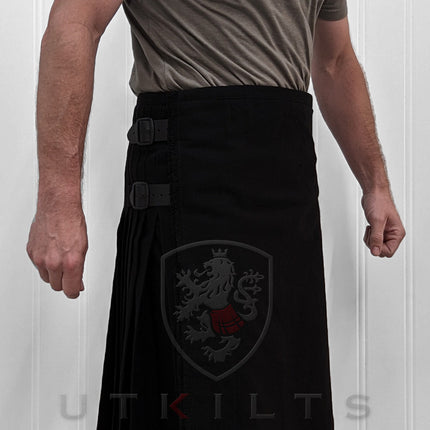 Traditional Kilt - Premium Wool, Solid Black