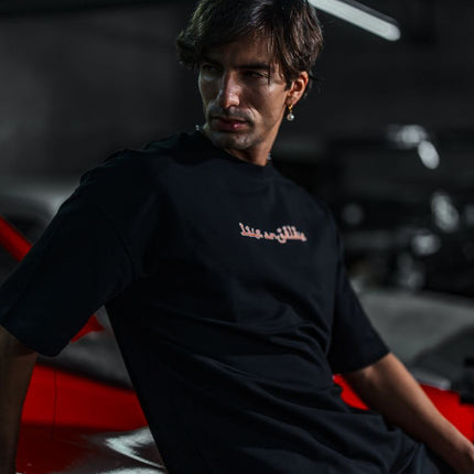 Los Angeles Arabic Script Graphic Cotton Tee
