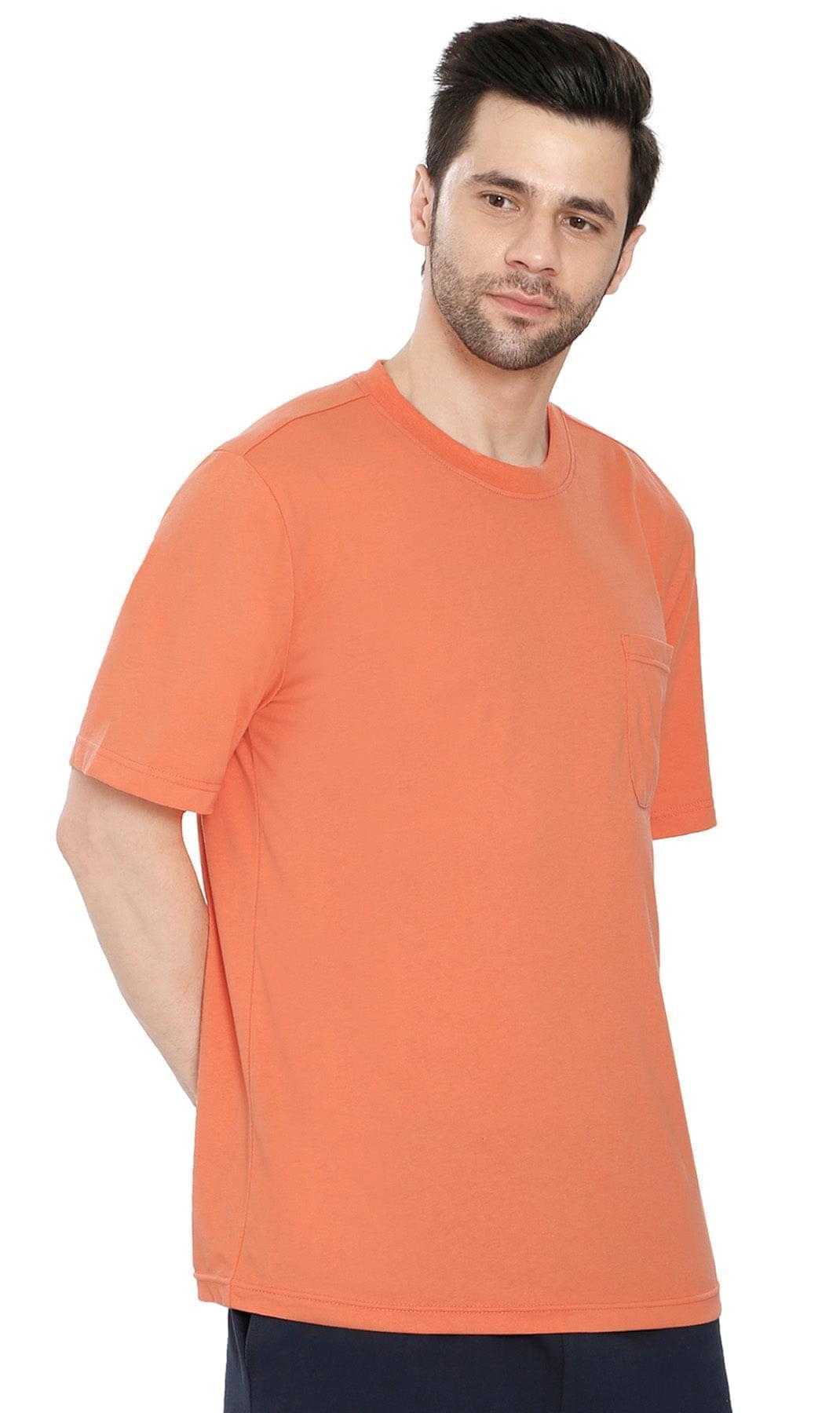 Men's Regular-Fit Short-Sleeve Crew Neck T-Shirt With Chest Pocket