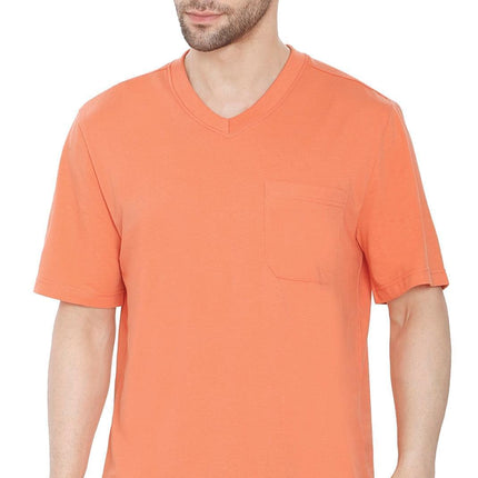Men’s Short Sleeve Relaxed Fit V-Neck T-Shirt in Cotton Blend with Pocket