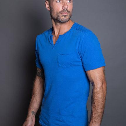 Men's Linen Blend Raw Edge Split V-Neck Tee