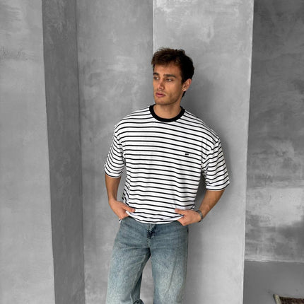 Men's Striped Cotton T-Shirt / Classic Black White Stripe Tee