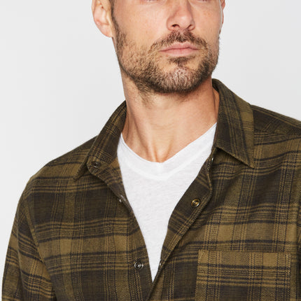 Men's Flannel Button Up