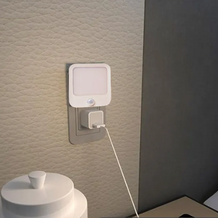 Nightlight - Motion Sensing Red Circadian Friendly