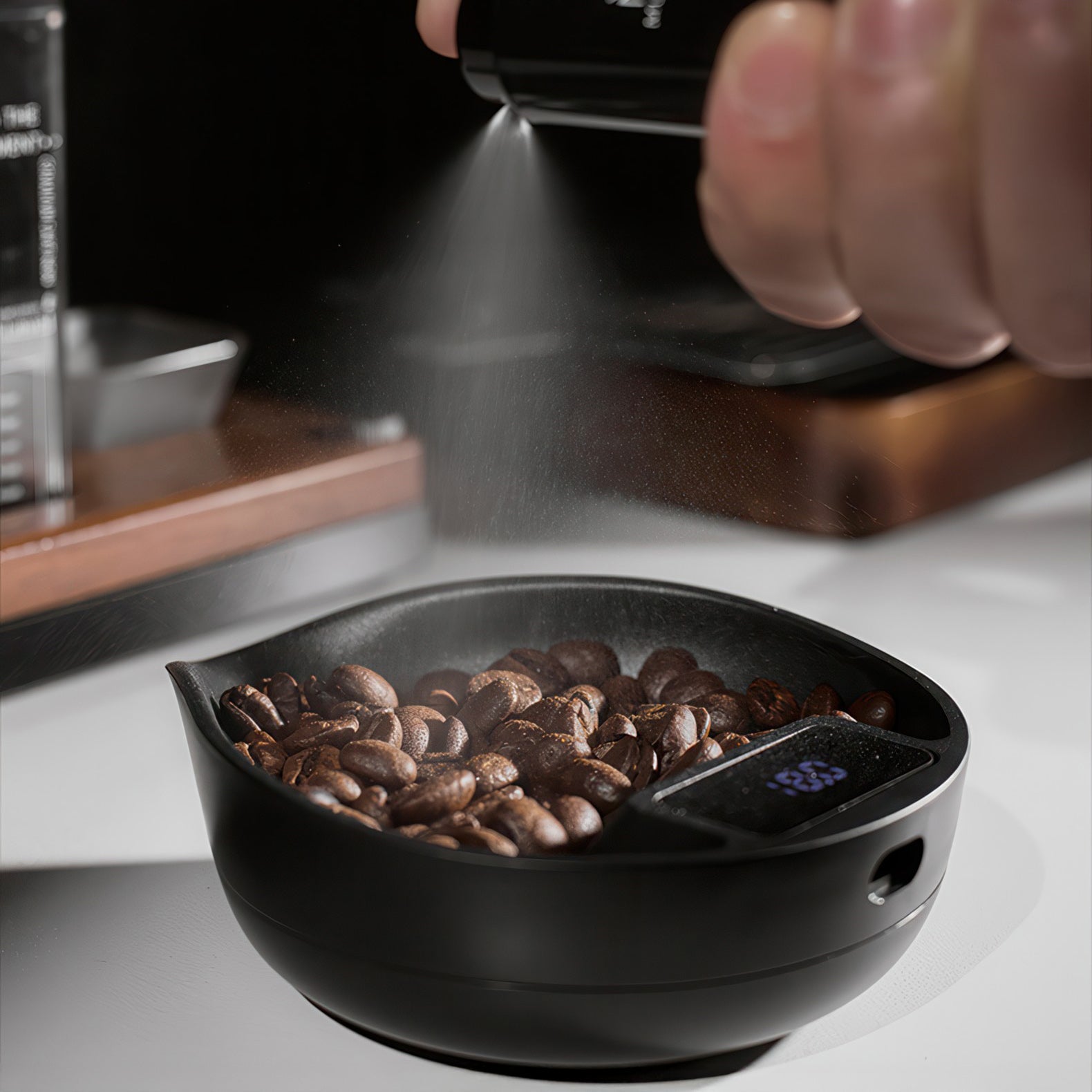 Electronic Walnut Coffee Scale With Leaf Shade