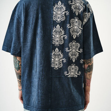 Oversize Cotton Tee - Ornate Pattern Graphic Print Shirt