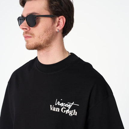 Oversize Cotton Tee / Vincent Van Gogh Artist Name & Art Print