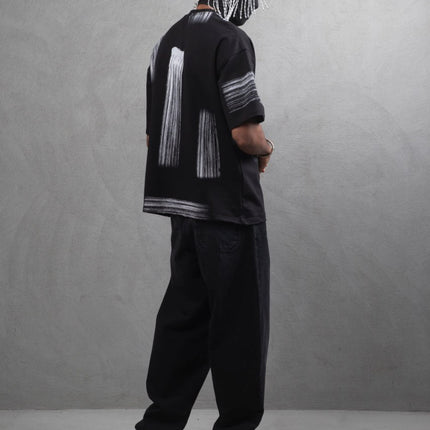 Oversize Graphic Cotton Tee - Abstract Vertical Stroke Print