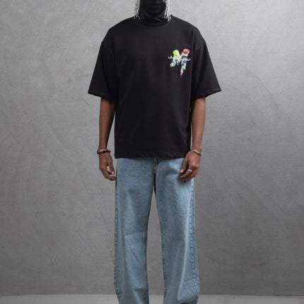 Oversize Graphic Cotton Tee – "What We Wear" Abstract Print