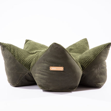 OULU X PEHOM - CUDDLE PET PILLOW BED- Navy Blue / Olive Green / Canyon Brown