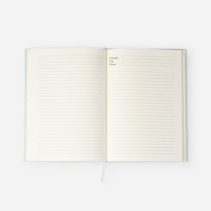 Praise the Lord Embroidered Planner