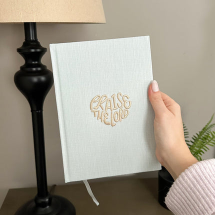 Praise the Lord Embroidered Planner