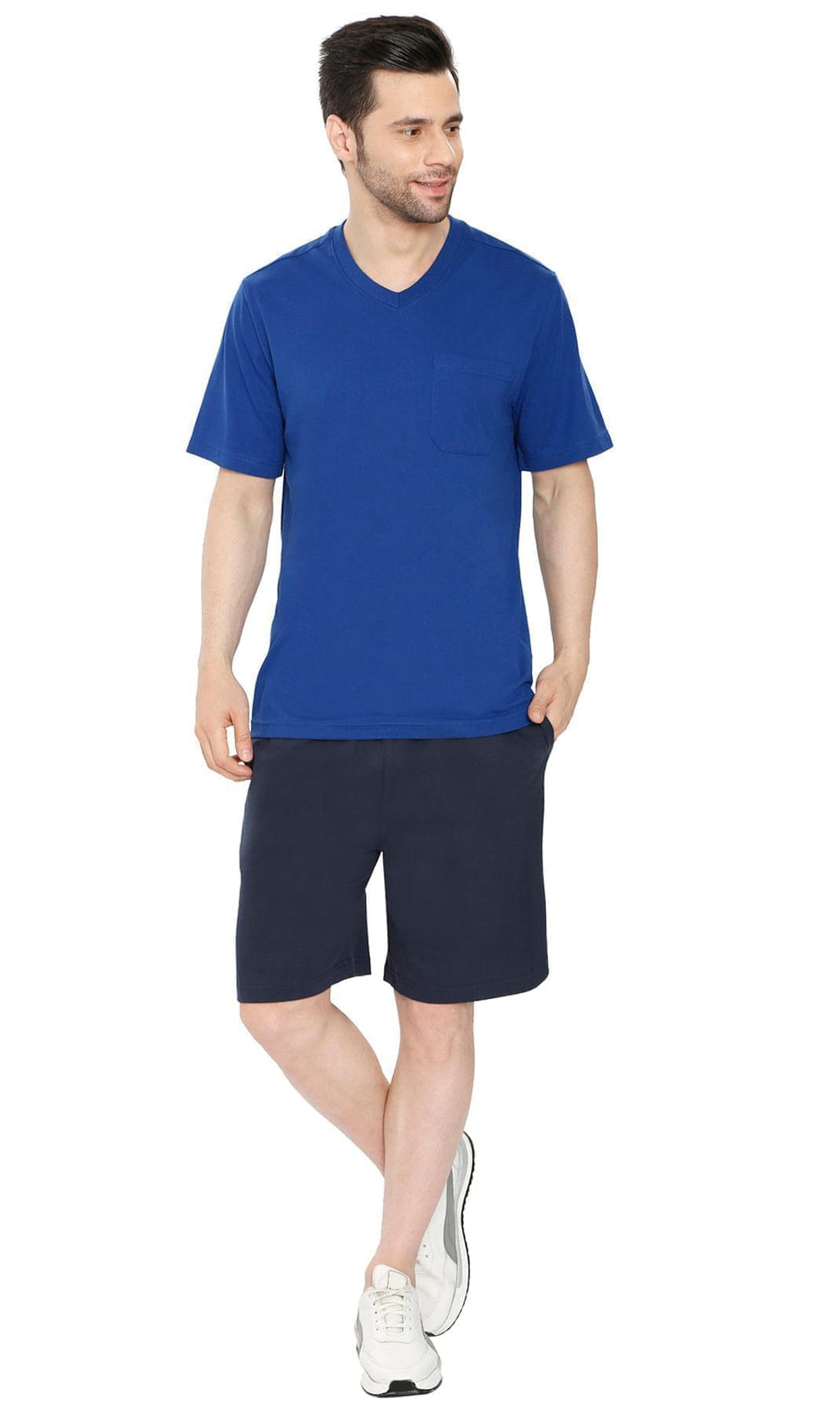 Men’s Short Sleeve Relaxed Fit V-Neck T-Shirt in Cotton Blend with Pocket