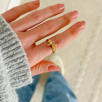 Ribbon Ring