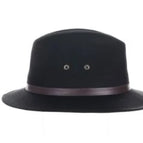 Medium / Black