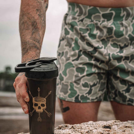 26 oz Shaker Bottle with Fixed Mixer