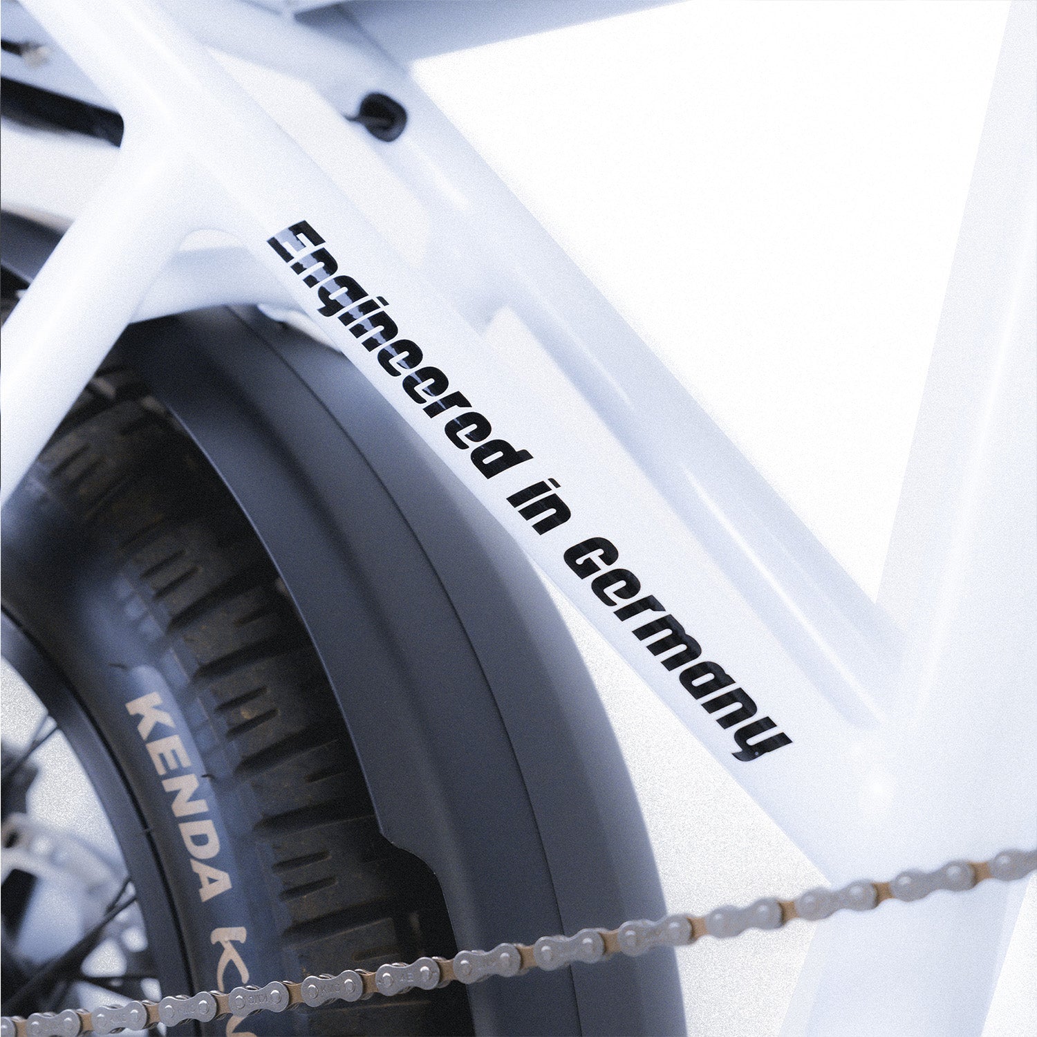 Super Strada - CRUZE - Sports Utility E-Bike