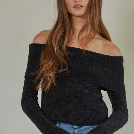 Corvina Pullover Top