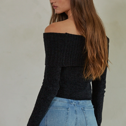 Corvina Pullover Top