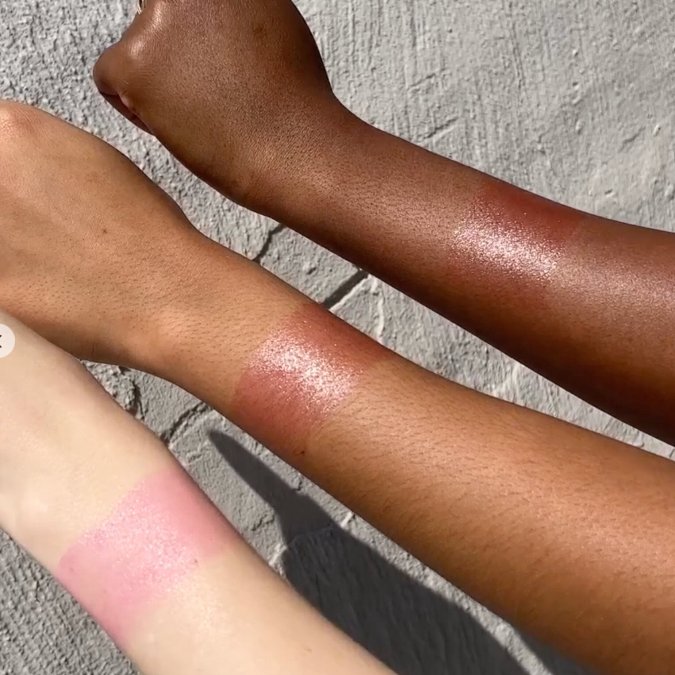 Ashunta Sheriff Beauty Thermal Blush Oil Serum