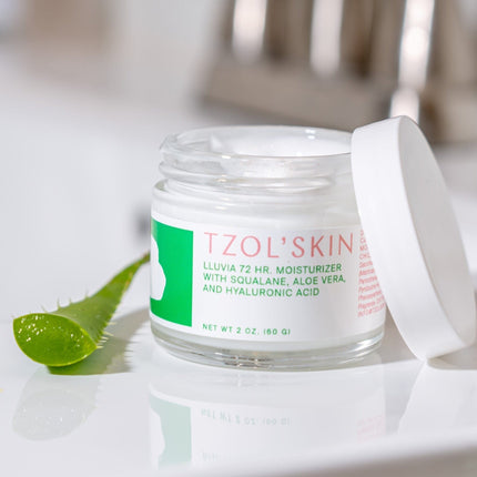 Lluvia 72HR Moisturizer with Squalane, Aloe Vera, and hyaluronic acid.