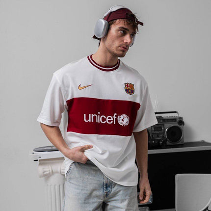 FC Barcelona UNICEFT-Shirt - Support Children's Rights - Charity Tee