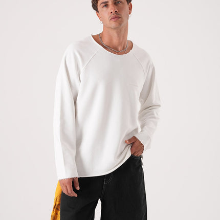 Unisex Oversized Raglan Sweatshirt - Raw Hem Detail