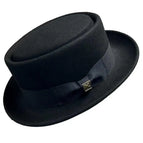 Medium / Black