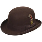 Medium / Brown