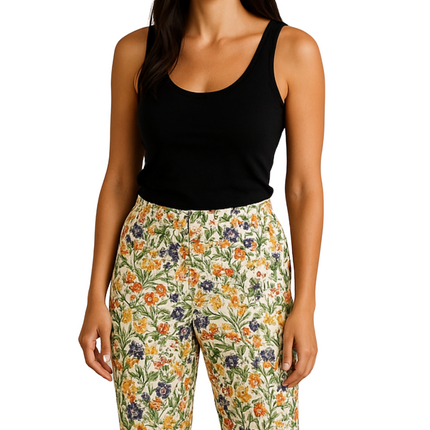 Women's Casual Botanical Bloom Capri Pants with Front Pockets and A Consealed Zipper
