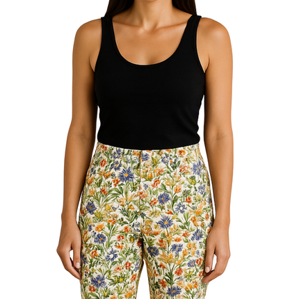 Women's Casual Botanical Bloom Capri Pants with Front Pockets and A Consealed Zipper