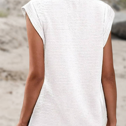 Textured Sleeveless Casual Top