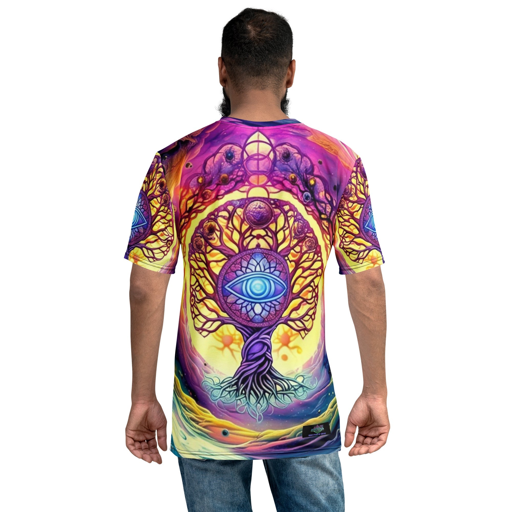 All seeing Tree In Galaxy Men's t-shirt