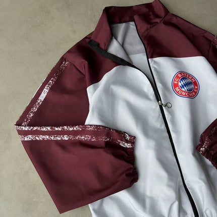 Bayern München Oversized Sports Rain Jacket - Red & White, New Season