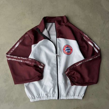 Bayern München Oversized Sports Rain Jacket - Red & White, New Season
