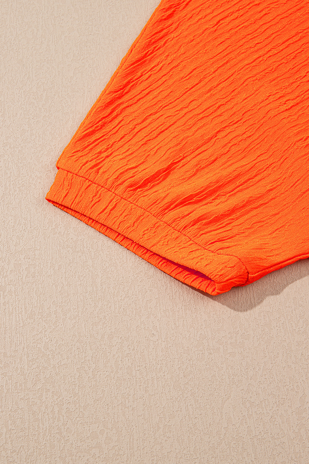 Luxury Textured V Neck T Shirt and Shorts Set