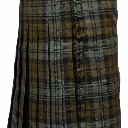 Traditional Kilt – Standard Wool, Black Watch Weathered