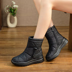 Black / 35